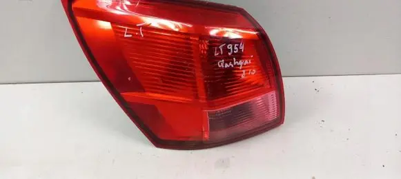 Nissan Qashqai Rear/tail lights