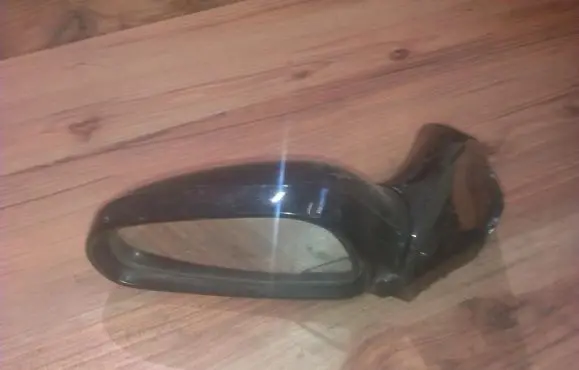 Mazda MX-3 Front door electric wing mirror e13010519