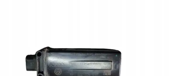 Audi A8 S8 D3 4E Tire pressure sensor 4E0907277