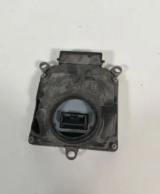 Toyota C-HR I Headlight ballast module Xenon 89908F4050