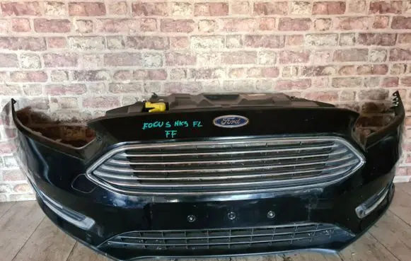 Ford Focus Front bumper