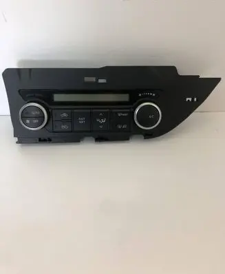 Toyota Auris E180 Climate control unit 5590002790 7380L4DA