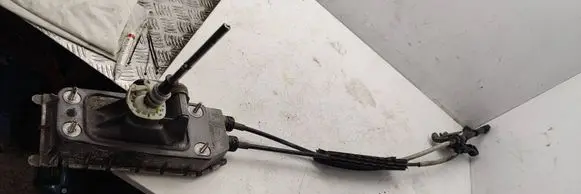 Volkswagen Polo V 6R Gear shifter/selector 6Q0711061e