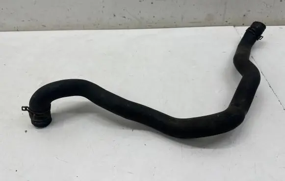 Mercedes-Benz CLA C117 X117 W117 Engine coolant pipe/hose A2465010382
