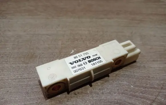 Volvo XC90 Airbag deployment crash/impact sensor 8651755
