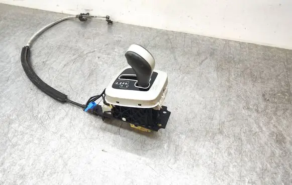 Porsche Cayenne (9PA) Gear shifter/selector 7L5713203D 40046003358307 126867