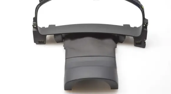 Volkswagen Touareg II Dashboard trim