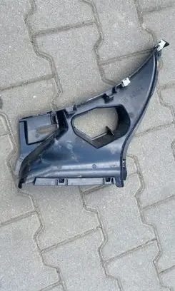 BMW X6 F16 Front bumper mounting bracket 8056505