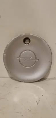 Opel Astra F R12 wheel hub/cap/trim 90425802 0030083