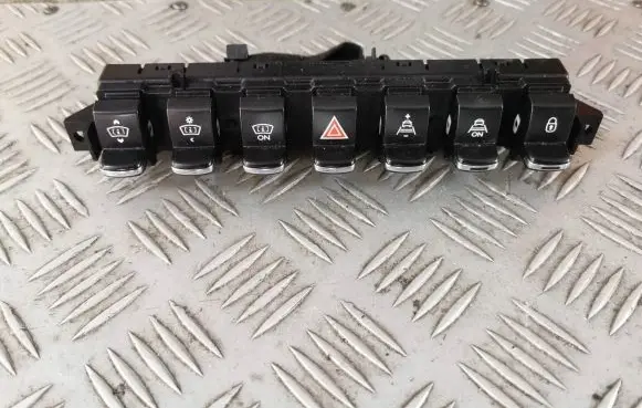 Peugeot 3008 I A set of switches 96638425XT