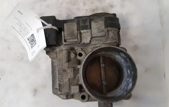 Volkswagen Golf V Throttle valve 03C133062A