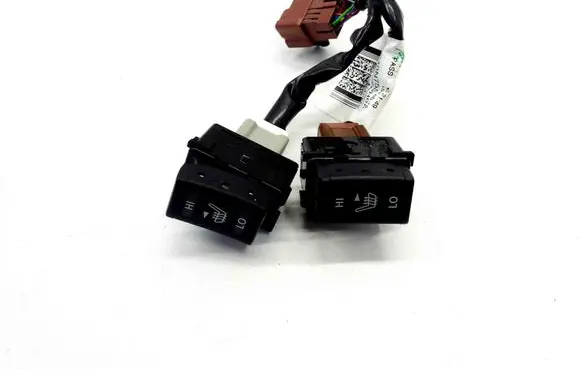 Nissan Leaf II (ZE1) Seat heating switch 240N75SH0A