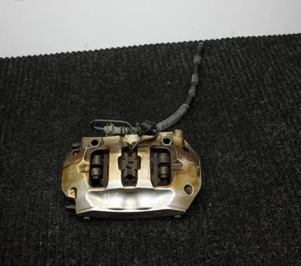 Porsche Cayenne (92A) Rear brake caliper 7P0615424
