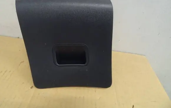 Seat Ibiza III (6L) Glove box 6L1857923 M8240
