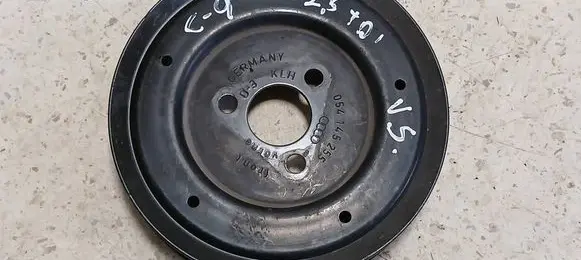 Audi 100 S4 C4 Power steering pump pulley 054145255