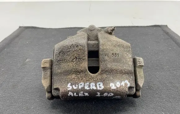 Skoda Superb B6 (3T) Front brake caliper