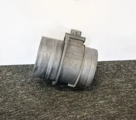 Skoda Yeti (5L) Mass air flow meter 03L906461A 0281002956