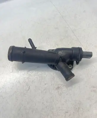 Engine coolant pipe/hose
