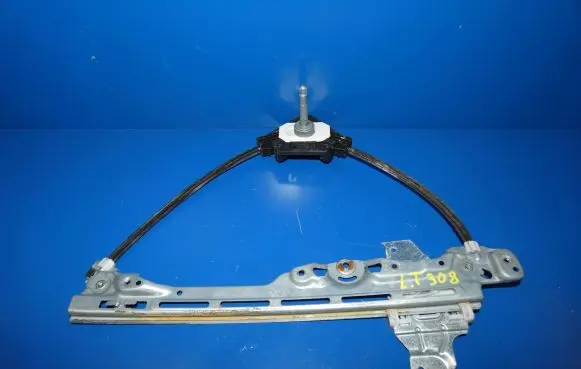 Peugeot 308 Rear window lifting mechanism without motor