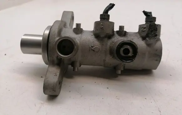 Citroen Jumper Master brake cylinder Y24112 17401556069