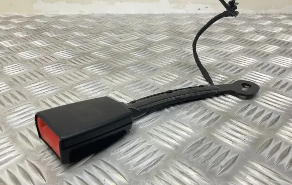 Seat Leon (5F) Front seatbelt buckle 5F0857756