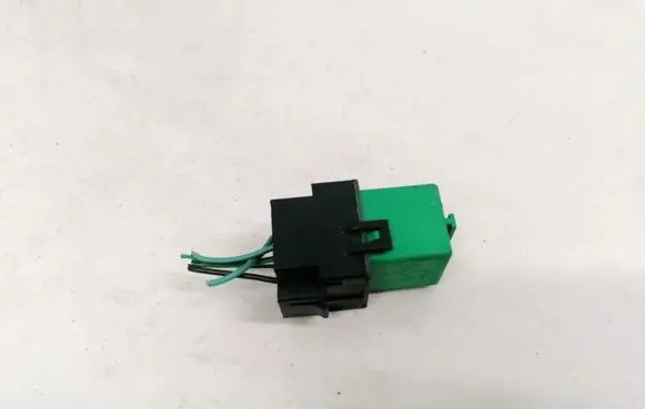 Renault Laguna III Other relay V23134A52X137 V23134-A52-X137
