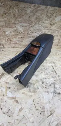 Mercedes-Benz E W211 Armrest 
