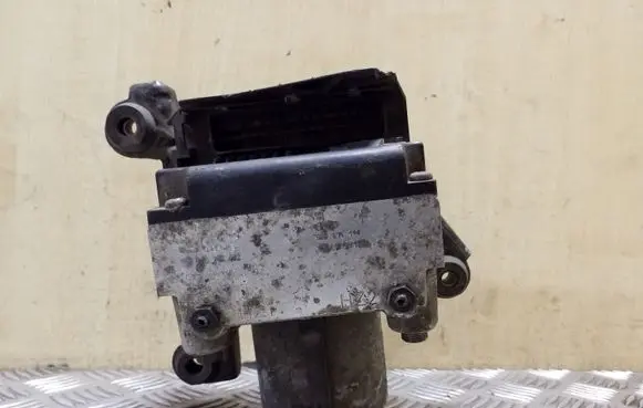 Audi A4 S4 B5 8D ABS Pump 8D0614111 0265214002