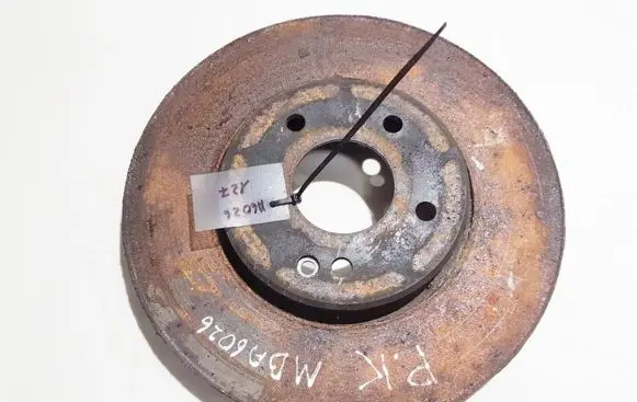 Mercedes-Benz E W210 Front brake disc ventiliuojamas