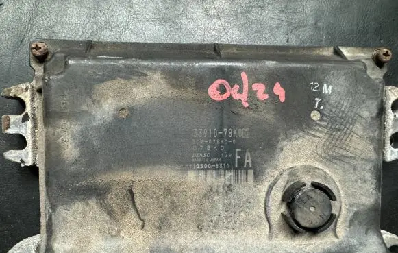 Suzuki Grand Vitara II Engine control unit/module 3391078K00 1123008311 07187000