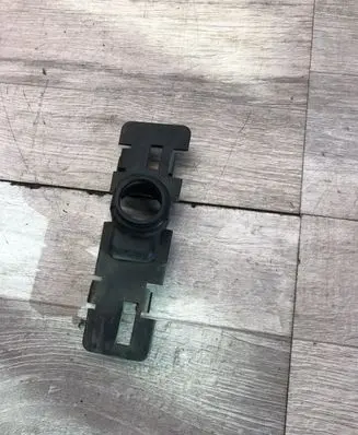 Audi Q5 SQ5 Front parking sensor holder (PDC) 8R0919267L