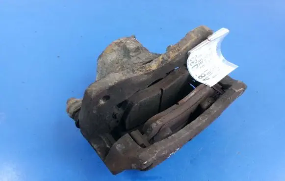 Toyota Corolla E110 Front brake caliper
