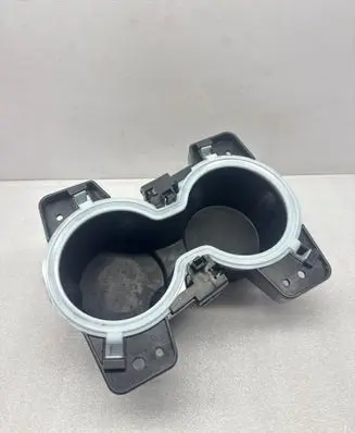 Jeep Cherokee Cup holder front 275041
