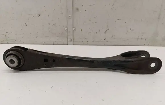 BMW 7 G11 G12 Rear upper control arm/wishbone 6893528
