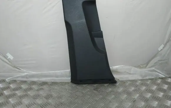 Audi Q3 F3 (B) pillar trim (bottom) 83A867239