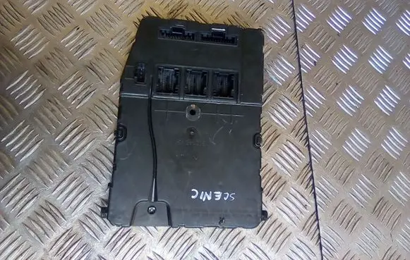 Renault Scenic II - Grand scenic II Comfort/convenience module 8200309691