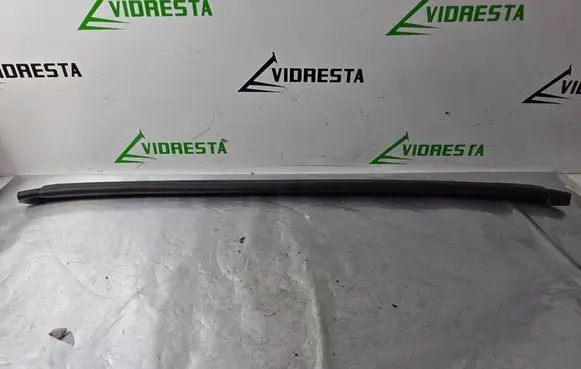 Engine compartment rubber