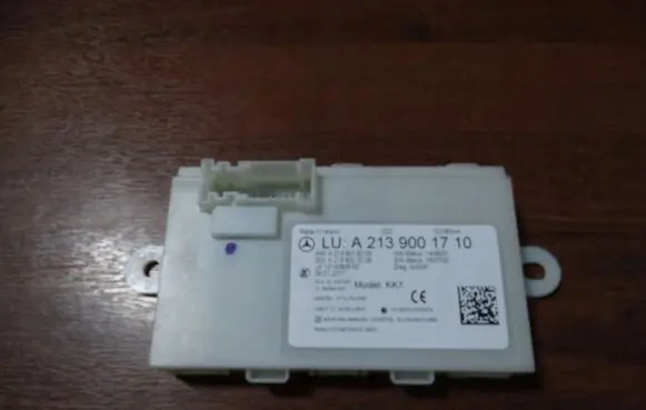 Mercedes-Benz E W213 Trunk lid opening control unit 