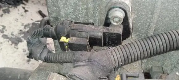 Alfa Romeo GT Camshaft position sensor 46796364