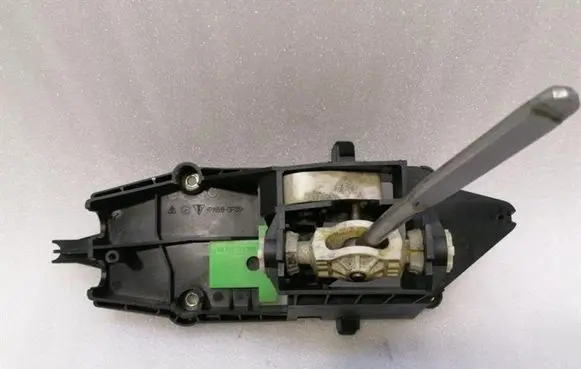 Porsche Boxster 986 Gear shifter/selector 98642401001