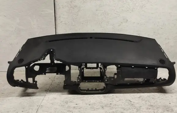 KIA Sorento Dashboard 847103U010WK 1308130197