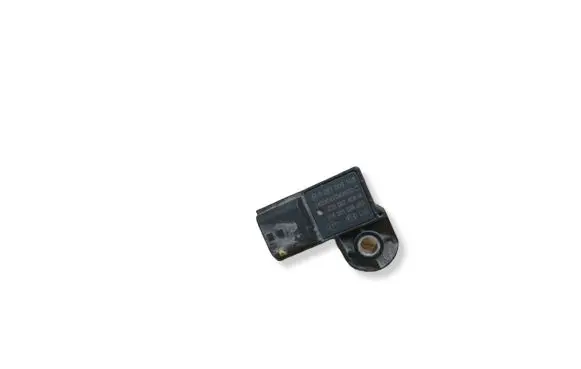 Nissan Qashqai Air pressure sensor 0281006108 223657458R H8201038353