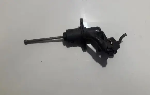 Clutch master cylinder