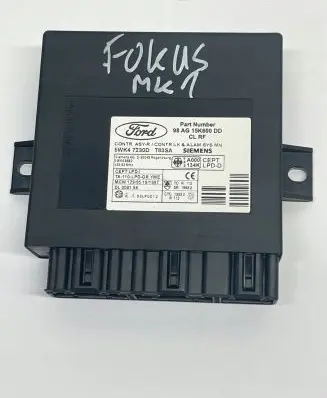 Ford Focus Comfort/convenience module 98AG15K600DD