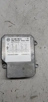 Volkswagen PASSAT B5.5 Airbag control unit/module 1C0909605B 5WK43124