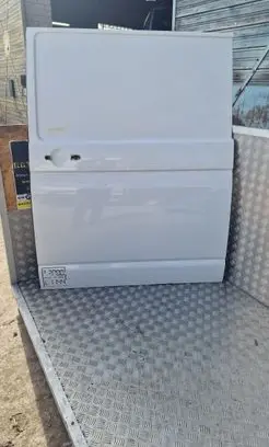 Volkswagen Transporter - Caravelle T5 Side sliding door LB9A 7H0843107