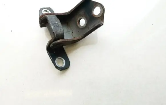 Mazda 3 I Rear door lower hinge