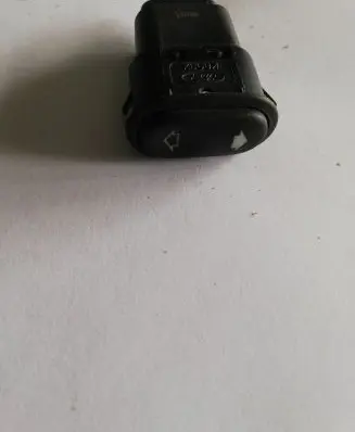 Ford Mondeo Mk III Electric window control switch 93bg15B679AA