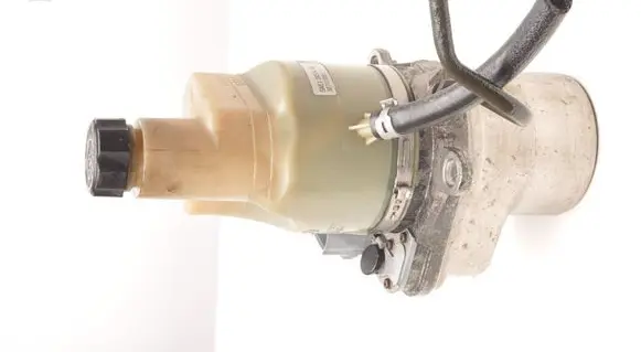 Volvo S40 Power steering pump 30741955