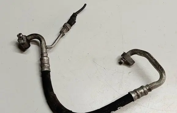 Volkswagen Scirocco Air conditioning (A/C) pipe/hose 1K0820721CAT2 1K0820721CA 33000208